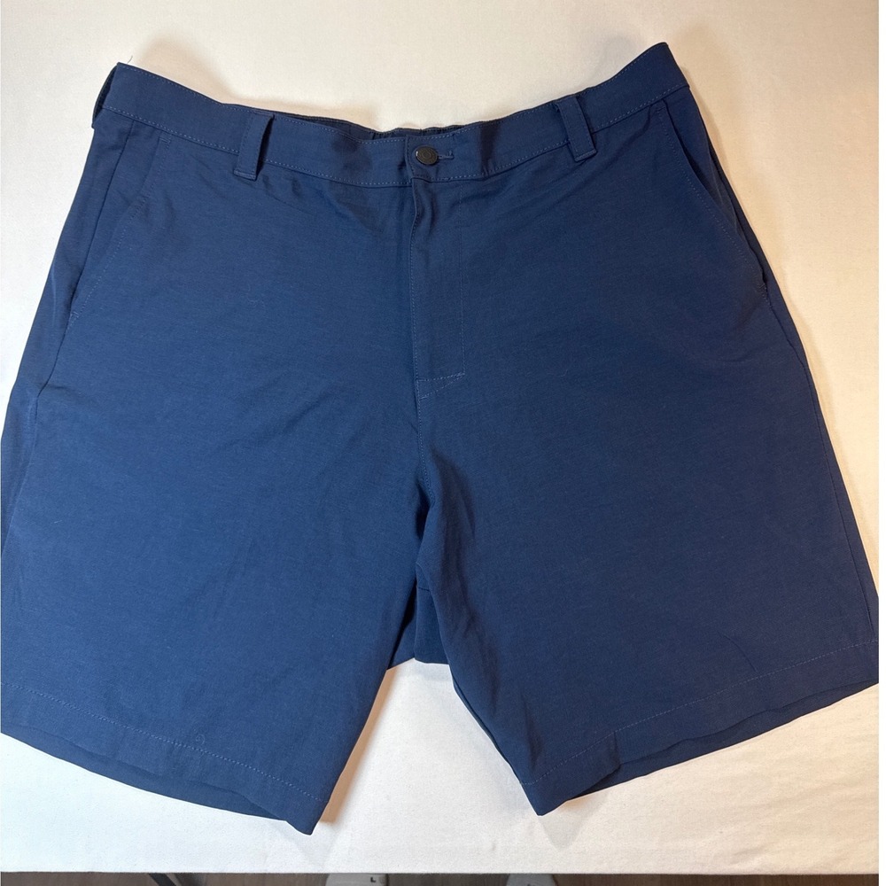 Banana Republic Core Temp Shorts Mens 40 Navy Blue Performance Golf Casual 9 In